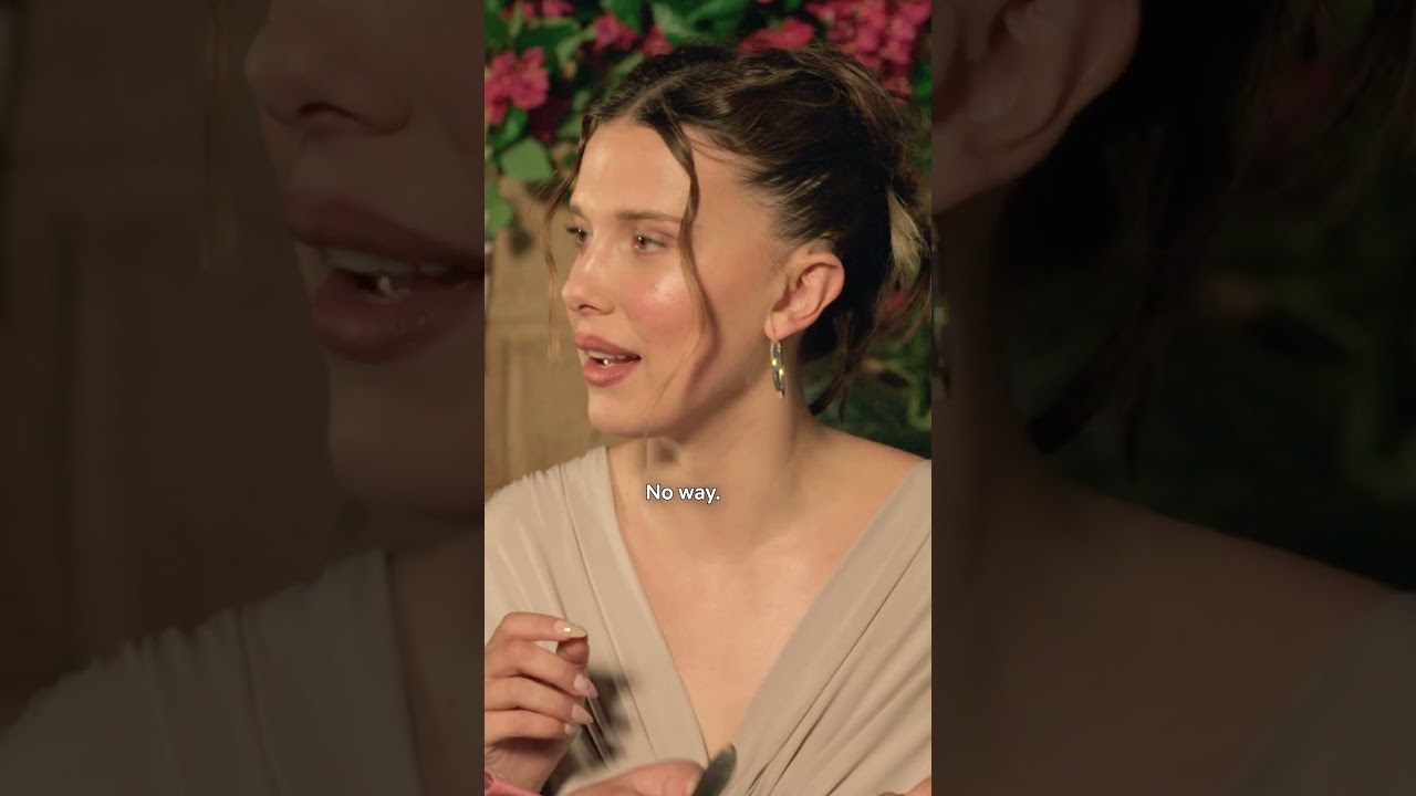 Millie Bobby Brown και Louis Partridge: βρετανικό χιούμορ, φαγητό και αργκό σε μια χαλαρή συζήτηση με άρωμα Netflix