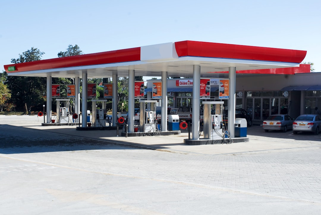 Νέο Μέτρο Μειώνει την Τιμή της Βενζίνης κατά 10 Λεπτά