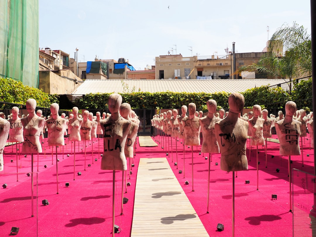 Το cast του «The Odyssey» στο Λονδίνο: Matt Damon, Anne Hathaway, Zendaya και Tom Holland σε λαμπερό photocall