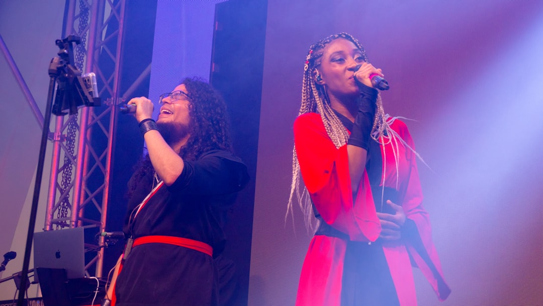 Διεθνής συνεργασία: Η Αναστασία και η Anitta κυκλοφορούν το νέο single «LOCA»