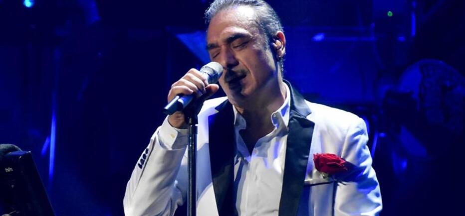 Νότης Σφακιανάκης: Αυτός είναι ο 31χρονος γιος του που ετοιμάζεται να παντρευτεί