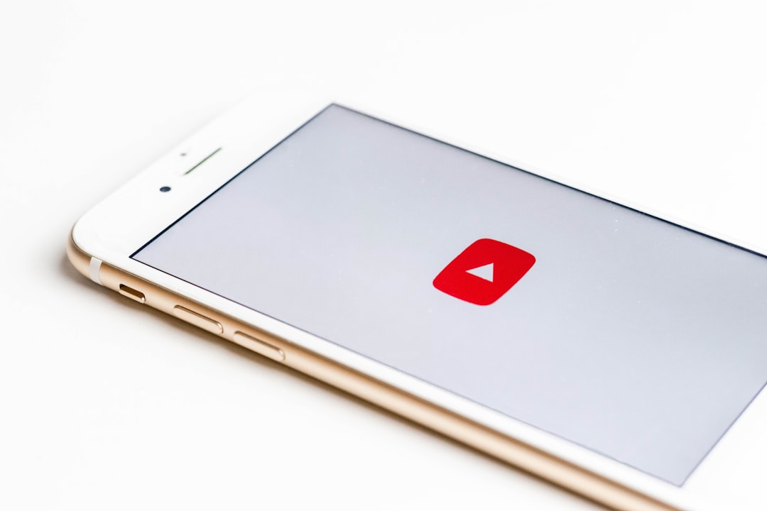Σημαντικό πρόβλημα στο YouTube: Δεν ανοίγει το PiP σε iPhone και Android