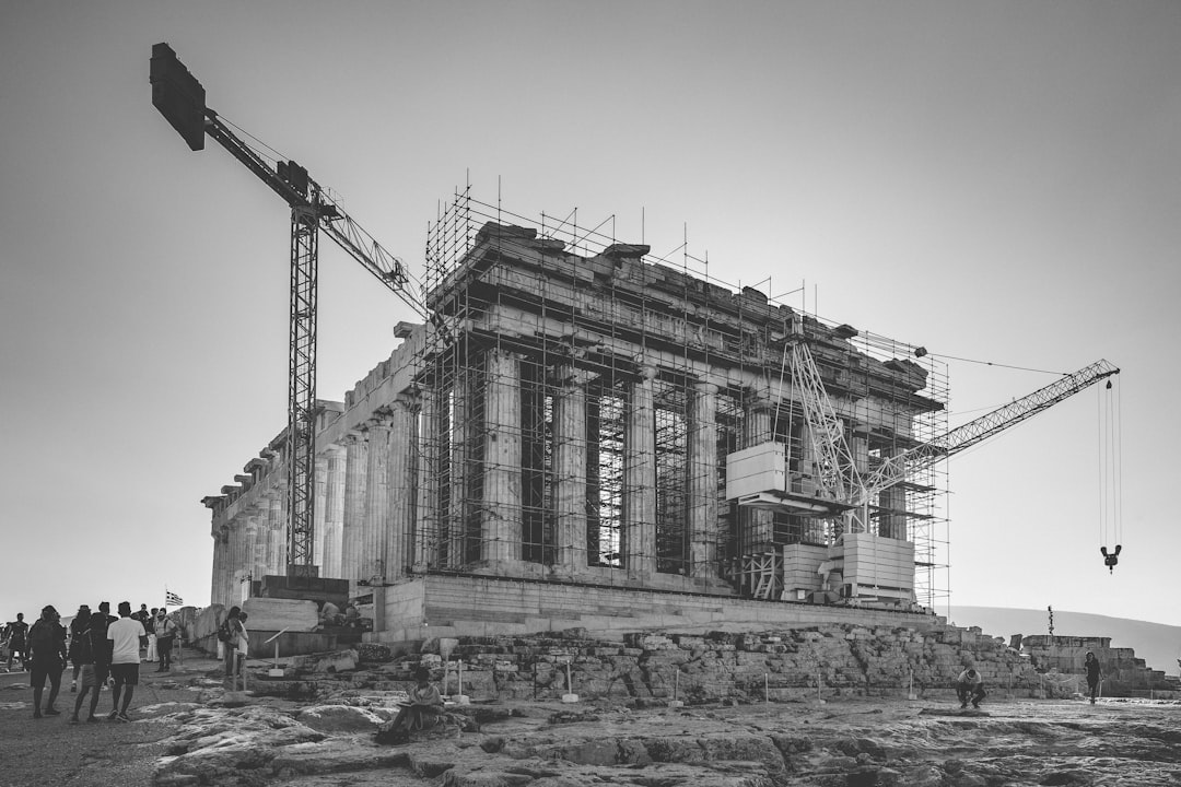 Επίσημη υπογραφή για τον Τριπλό Κόμβο Σκαραμαγκά ύψους 60,5 εκατ. ευρώ